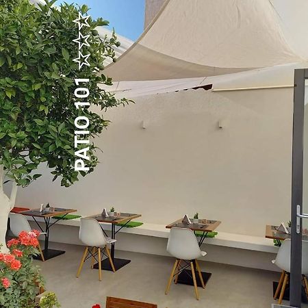Patio 101 "Exclusive" Bed and Breakfast San Vito Lo Capo Exteriör bild